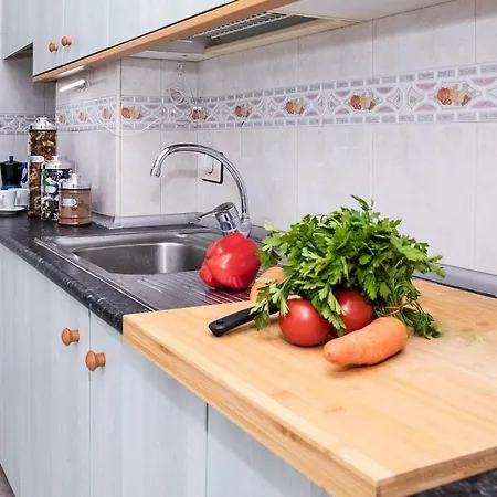 Confortable Vivienda En A 5 Min Tranvia Appartement
