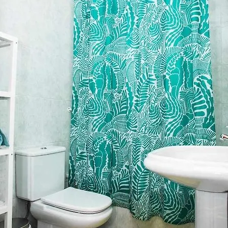 Apartment Confortable Vivienda En A 5 Min Tranvia